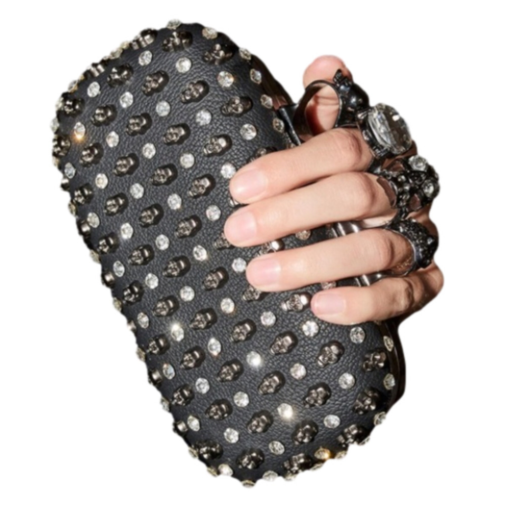 COPY - 001 - KNUCKLES skulls ring , rhinestone hard case clutch long chain. - Picture 4 of 16